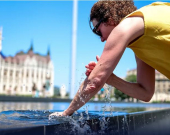 Over 1,000 Die as Record-Breaking Heat Wave Sweeps Spain