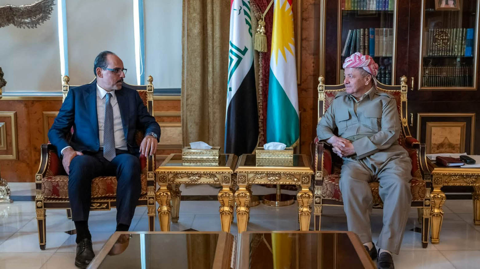 ســەرۆک بارزانی و ئیبراهیم کاڵن، جەختیان لە پەرەپێدانی پەیوەندییەکان و هەماهەنگیی نێوان هەرێمی کوردستان و عێراق و تورکیا لە بوارە جۆراوجۆرەکاندا کردەوە.