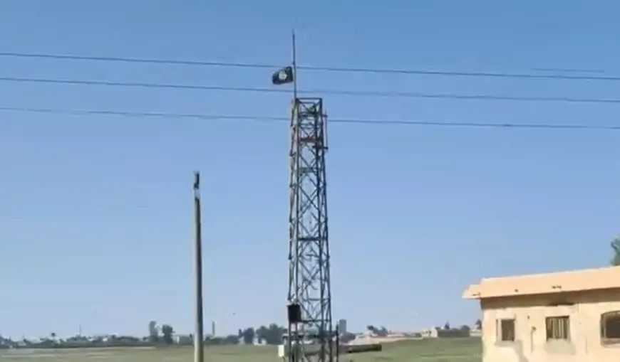 Li gundewarên Dêrazorê al û nivîsên DAIŞ‘ê