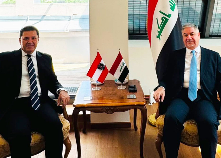 زيباري يبحث مع السفير العراقي في فيينا تعزيز الحضور الدبلوماسي للعراق