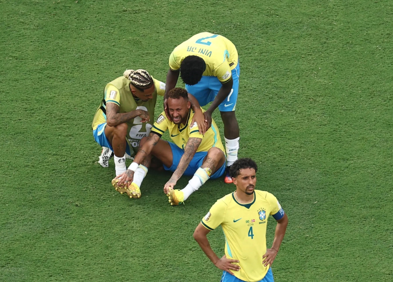 Haaland dilê Neymar êşand û berê Brezîlyayê da malê