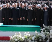 موكب تشييع خامنئي يجوب طهران وسط دعوات للثأر من ترمب
