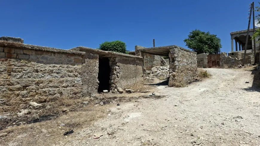 Efrîniyên vegeriyane daxwaza malên xwe dikin