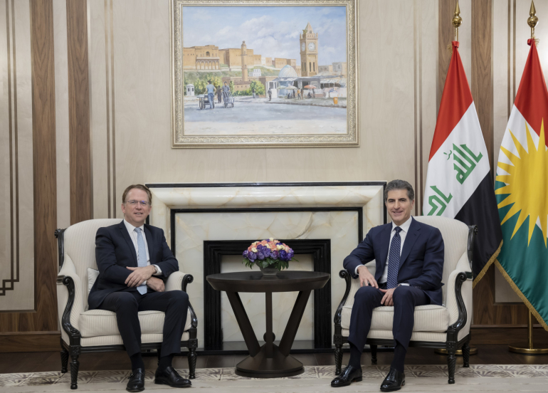 نێچیرڤان بارزانی، سەرۆکی هەرێمی کوردستان، بە بۆنەی کۆتاییهاتنی ئەرکەکەیەوە، پێشوازیی لە بەڕێز پاتريك دۆرێل، باڵیۆزی فەرەنسا لە عێراق کرد.
