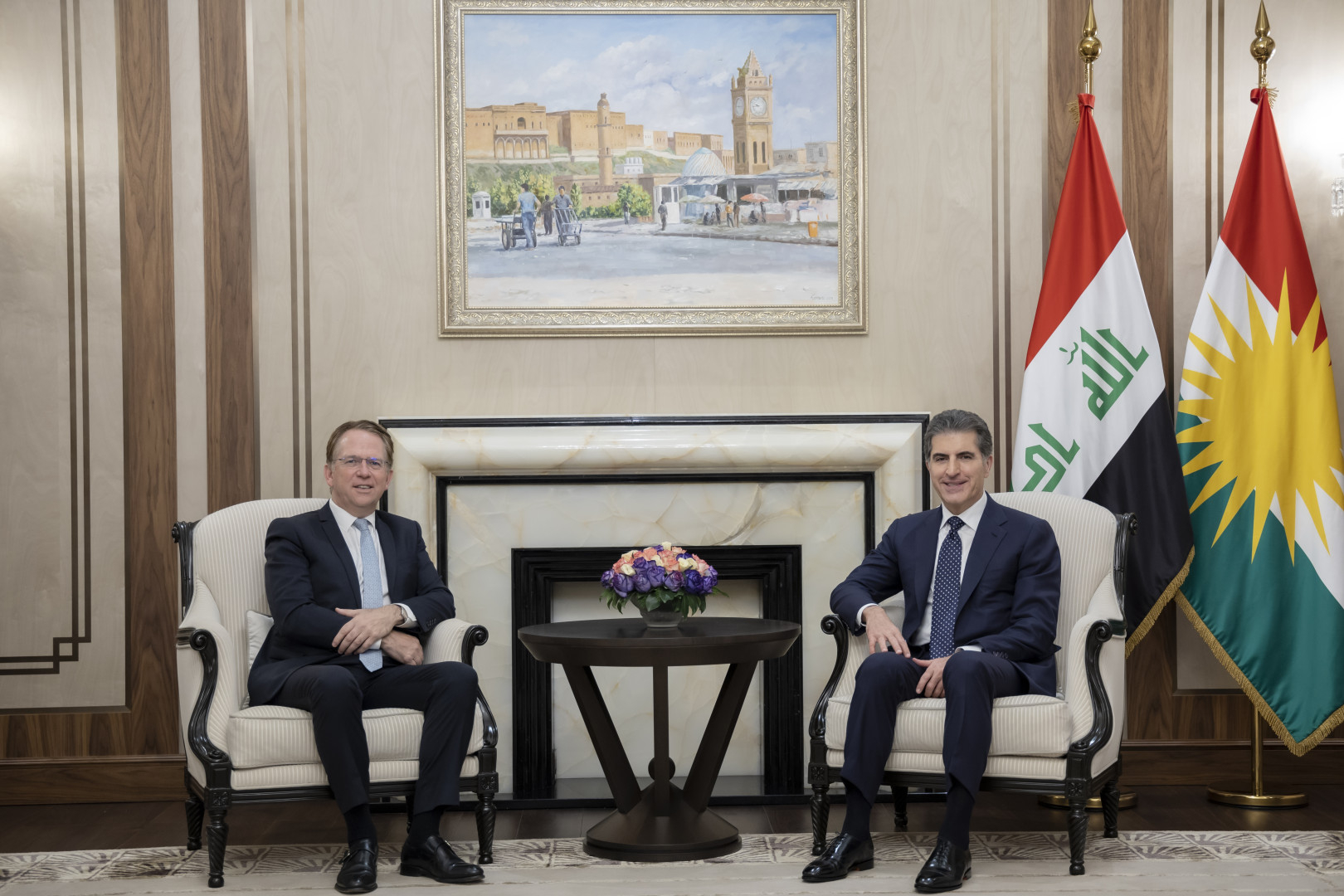 نێچیرڤان بارزانی، سەرۆکی هەرێمی کوردستان، بە بۆنەی کۆتاییهاتنی ئەرکەکەیەوە، پێشوازیی لە بەڕێز پاتريك دۆرێل، باڵیۆزی فەرەنسا لە عێراق کرد.
