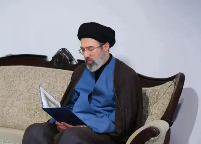 Mucteba Xameneyî: Em ê tola kesên jiyana xwe ji dest dane hilînin