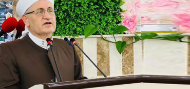 مەلا عەبدولخالق زێباری  بۆ گوڵان:  مێزەر و چەك لە پێناو حەقدا یەك دەگرنەوە، دینداریی ڕاستەقینە مرۆڤ دەكاتە خەباتگێڕێكی نیشتمانپەروەر