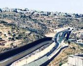 إسرائيل تعمق الفصل مع الفلسطينيين شبكة طرق استيطانية في الضفة