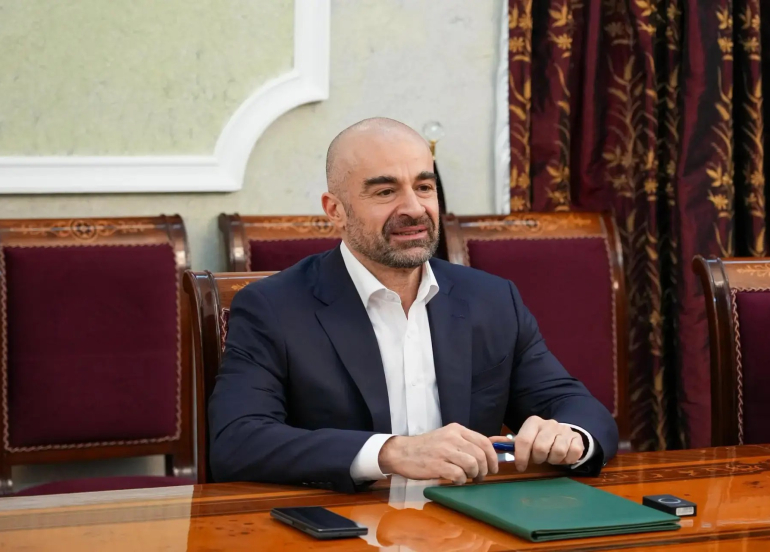 Bafil Talebanî: Em li kêleka birayên xwe yên li Hewlêrê radiwestin