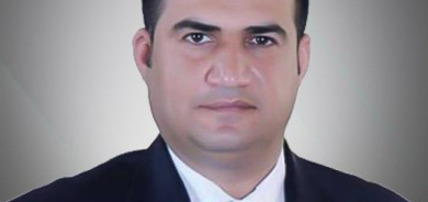 الحاشية الفاسدة وأثرها في صناعة الوهم لدى صُنَّاع القرار