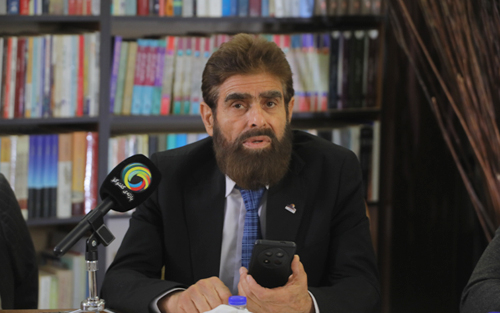 د.محەمەد سەید نووری بازیانی  ئەندامی مەكتەبی سیاسیی بزووتنەوەی پەیوەندیی ئیسلامی:     ناسیۆنالیزم ئایدۆلۆژیایەكی سیاسی و كۆمەڵایەتییە كە نەتەوە بە بنەمای سەرەكی و ڕەوای ڕێكخستنی سیاسی دادەنێت