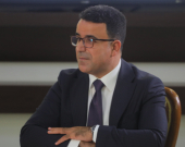 Şivan Hemdî, Endamê Bazneya Giftûgoyê: Nasnameya neteweyî û olî ligel ku di cîhanbîniya takê kurd de têkel dibin û dibin temamkerê hevdu, di bingeh de du qadên ji hev cuda ne