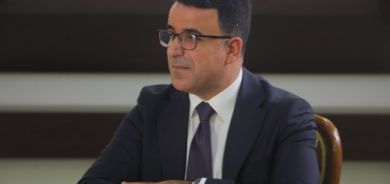 Şivan Hemdî, Endamê Bazneya Giftûgoyê: Nasnameya neteweyî û olî ligel ku di cîhanbîniya takê kurd de têkel dibin û dibin temamkerê hevdu, di bingeh de du qadên ji hev cuda ne