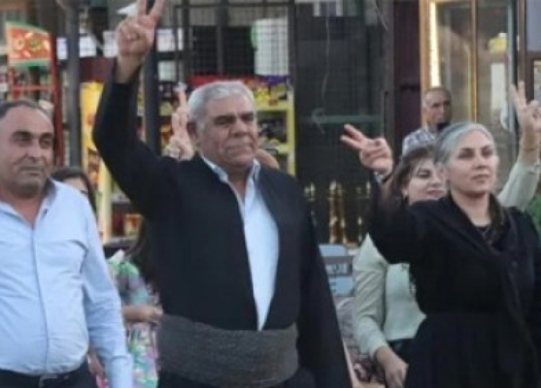 Li Qamişlo, Dêrik û Çilaxayê rêveberên nû hatin peywirdarkirin