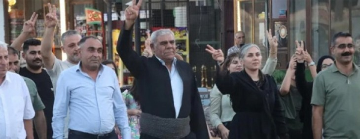 Li Qamişlo, Dêrik û Çilaxayê rêveberên nû hatin peywirdarkirin