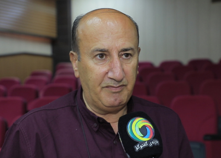 عەبدولڕەحمان بامەڕنی  چاودێری سیاسی لە دهۆك:     سوپای نیشتمانی پایەكانی قەوارەی سیاسی بەهێز دەكات، لە كاتێكدا هێزی حزبی تەنیا دەبێتە هۆی ململانێ و لێكترازانی نێوخۆیی