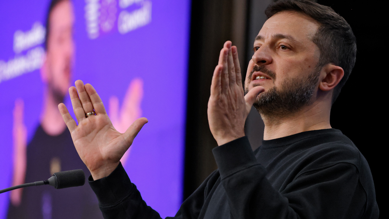 Volodimir Zelenskiy: Rûsya 30 hezar leşkerên din ji Koreya Bakur xwest