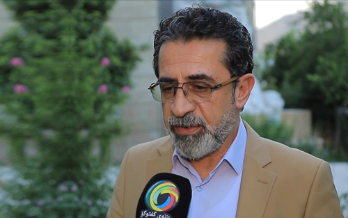 D. Emced Ubeyd, Mamosteyê Zanîngehê li Duhokê: Pekketina parlamenê, nîşana şikestineke mezin e di proseya avakirina dewletê de.