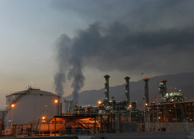 Îran: Dahata me ya petrolê di 4 mehan de bi ser 11 milyar dolaran ket