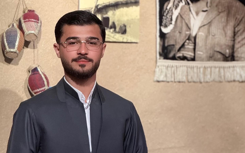 ( ئاوێنەیەکی شێواو ) کاتێک میدیا و سۆشیال میدیا دەبنە هۆکاری بێهیوایی گەنجان.