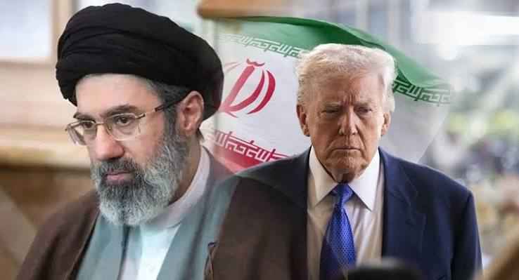 إيران تعود للهجوم... وترمب يلوّح بـ «رد قاس»