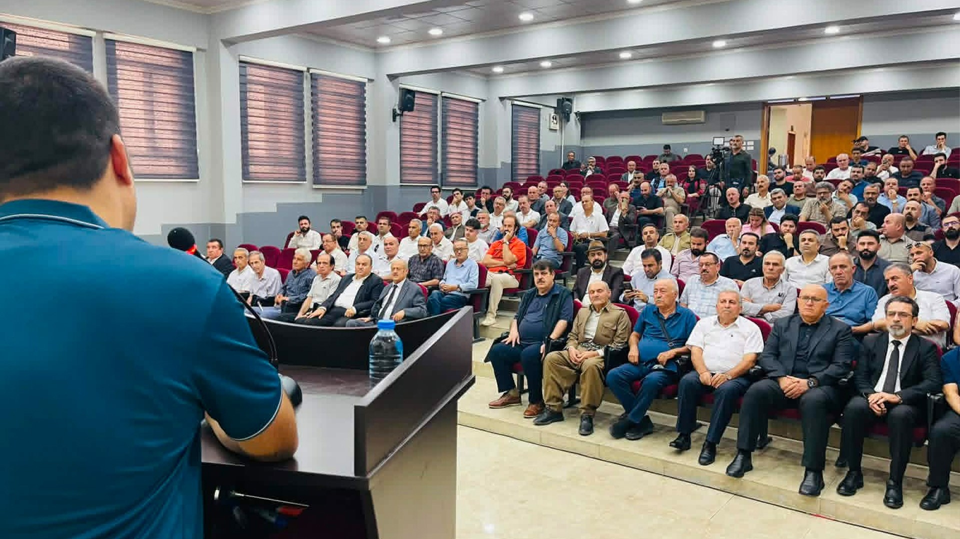 Dihok: Dîwana helbestan 