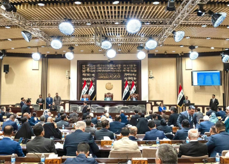 Parlamentoya Iraqê li ser bombebaranên Amerîka û Siûdiyeyê dicive