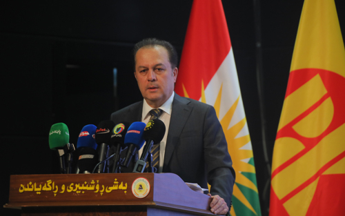 د.سالار عوسمان  بەرپرسی بەشی ڕۆشنبیری و ڕاگەیاندنی پارتی دیموكراتی كوردستان:     نووسینەوەی مێژوو بۆ گەلێکی بێدەوڵەت و دەستگرتنی نەوەکان بە دەستکەوتەکانی دوێنێوە زۆر گرنگە