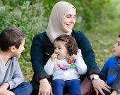 دایكێك چیرۆكی  سەركەوتنەكانی خۆی دەگێڕێتەوە
