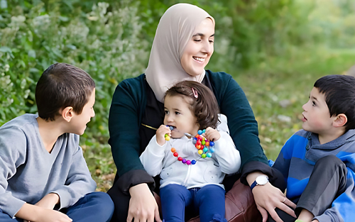 دایكێك چیرۆكی  سەركەوتنەكانی خۆی دەگێڕێتەوە