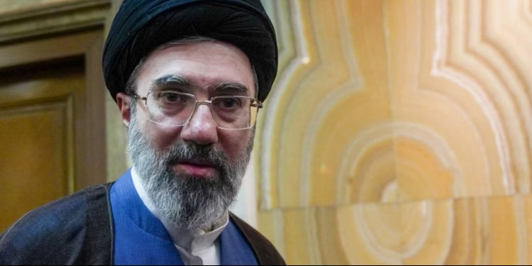 IranWire: Mucteba Xamineyî li ber mirinê ye