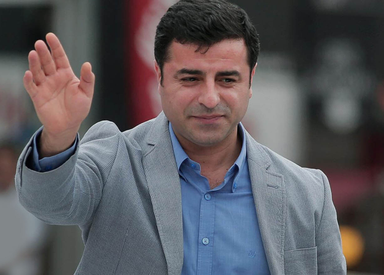 Wezîrê Dadê yê Tirkiyeyê: Demirtaş dikare sûdê ji projeyasaya çarçoveyê werbigire