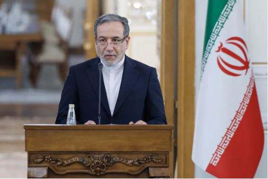 Iran Keeps Door Open to Peace Talks as U.S. Dialogue Remains Frozen