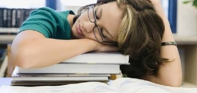 التعب المستمر ليس طبيعياً... ما الأسباب المحتملة وكيف تستعيد نشاطك؟