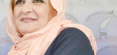 المذيعة صباح عباس رائدة صناعة الصوت والصورة على مدى عقود