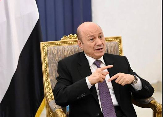 العليمي يعلن نهاية زمن الاعتداءات الحوثية «بلا تكلفة»