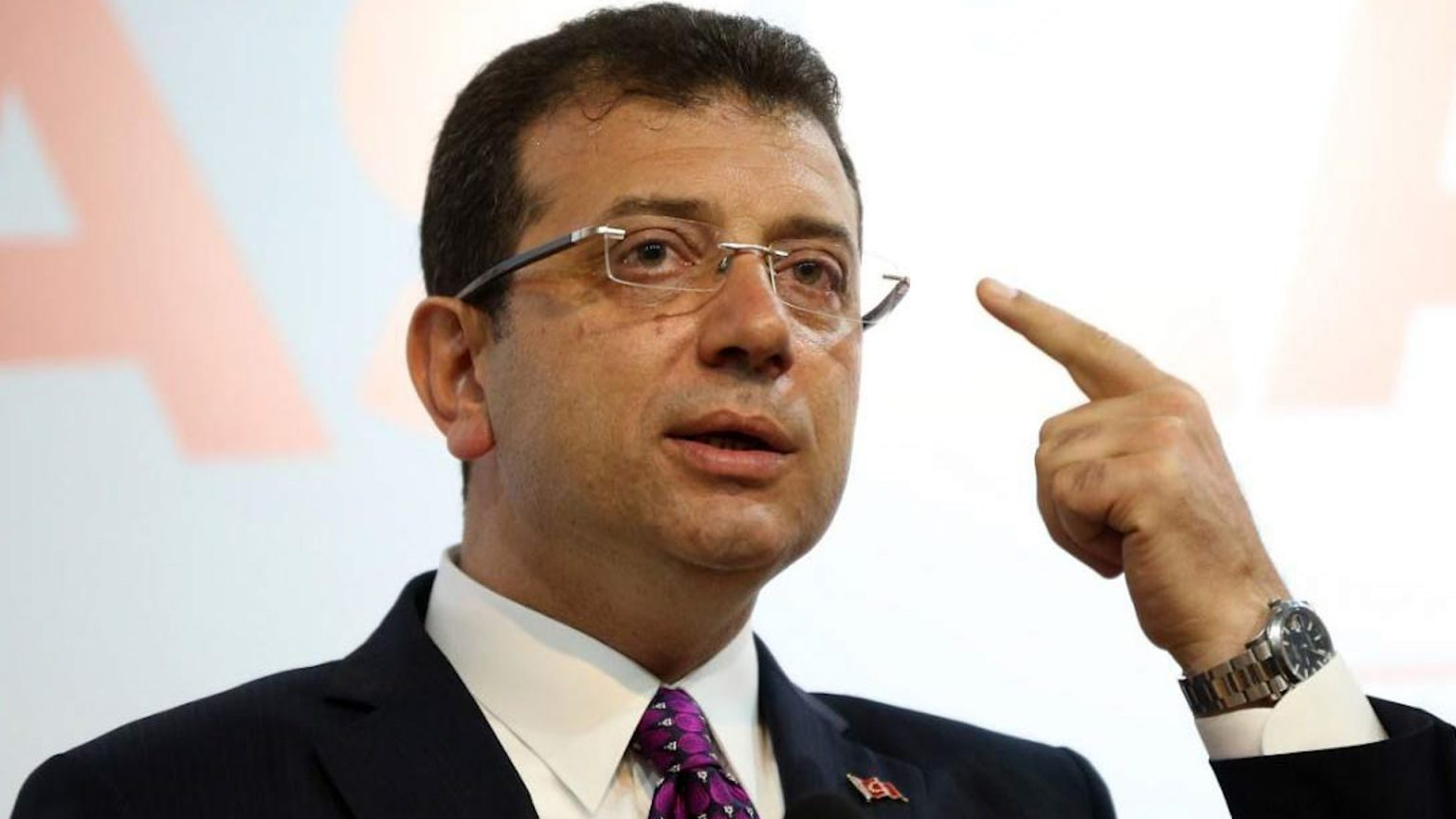 Ekrem Îmamoglu ji CHP’ê îstifa kir