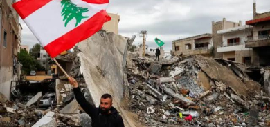 إسرائيل «تراسل» لبنان و«حزب الله» بالنار