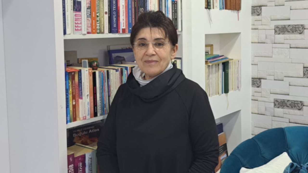 ليلى زانا لمسرور بارزاني: الهجوم على مكتبكم مدان.. وليعلم الجميع أن هذا القرن هو “قرن حرية الكورد“