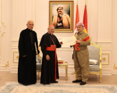 الرئيس بارزاني يتسلّم وساماً بابوياً رفيعاً