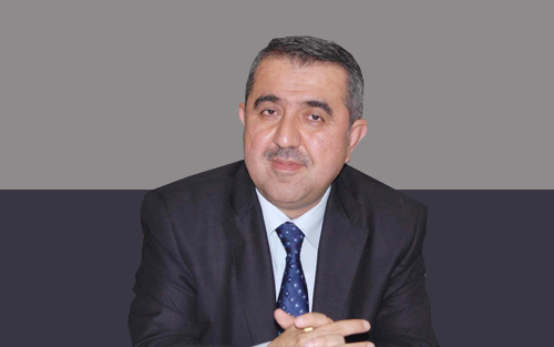 پ.د. شێخ سەباح بەرزنجی  پسپۆر و تایبەتمەند لە زانستی فیقه و بنەماكانی یاسای ئیسلامی:     زمانی كوردی لە حوجرە و مزگەوت و تەكیە و خانەقاكانەوە بووژاوەتەوە و گۆی كردووە و بووەتە بنەما بۆ هەموو شۆڕش و بزووتنەوەیەكی سیاسی و كۆمەڵایەتی