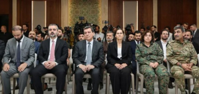 Îlham Ehmed: Emê li nav dewleta Sûriyeyê peywirê bigirin