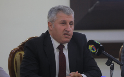پ.د.ئیدریس ڕەمەزان حەجی  مامۆستا زانكۆی سەڵاحەدین-هەولێر:     لە جیاتی بازاڕێكی گشتیی گەورە، دەكرێت بە پڕۆژەی ناوچەی ئازادی بازرگانی لە خاڵە سنوورییەكان دەست پێ بكەین