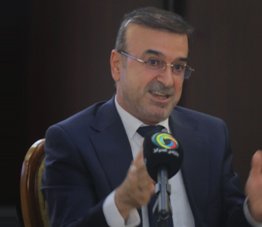 د.جیهانگیر گوڵپی مامۆستا لە زانكۆی پۆلیتەكنیكی هەولێر : ناتوانرێت باس لە ئابوورییەكی ناوخۆیی یەكگرتوو بكرێت، كاتێك لە نێوان شارۆچكە و پارێزگاكانی ناوخۆدا بازگە هەبێت