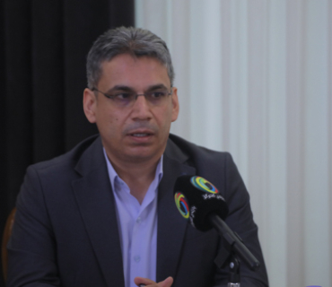 ڕۆهات زادە  پسپۆڕ و تایبەتمەند لە ئابووری و بازرگانی:     ڕێككەوتنی نافەرمی لەسەر داهاتی سنوورەكان تەنیا بەرژەوەندیی نوخبەكان دەپارێزێت و جووتیاری بچووك و پڕۆژە سەربەخۆكان بێبەش دەكات