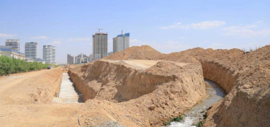 بكلفة تتجاوز 4.4 مليارات دينار.. بلدية أربيل تواصل تنفيذ مشروع شارع استراتيجي يربط مجمع 