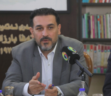 ئامانج زیبایی  سیاسەتمەدار و پسپۆڕ لە زانستی سیاسەت:     بەئامانجگرتنی كەرتی ئابووری بەڵگەیەكی ڕوونە لەسەر ئەوەی كە شەڕی داهاتوو زیاتر لەوەی سەربازی بێت، شەڕی تێكشكاندنی ژێرخانی بازرگانی و داراییە