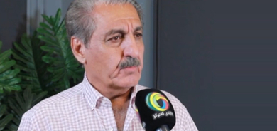 د.ئەكرەم مەمانی  ئابووریناس لە دهۆك:     پشتبەستنی هەرێم بە كەرتی خانووبەرە، بووە هۆی پشتگوێخستنی كەرتە گرنگەكانی دیكەی وەك كشتوكاڵ، پیشەسازی و گەشتیاری