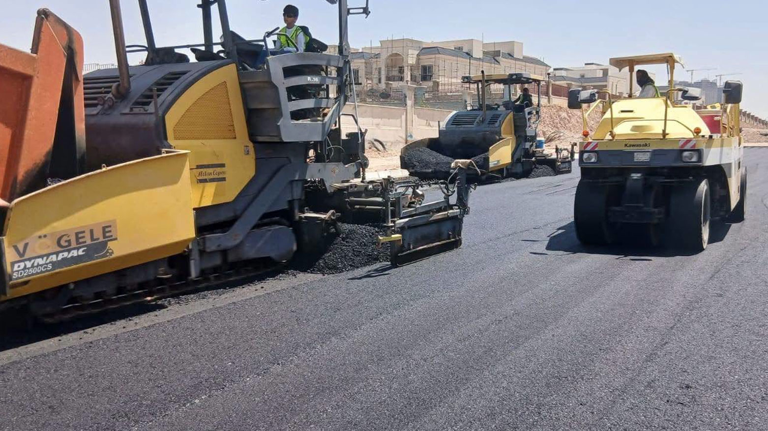 بلدية أربيل تواصل حملة تنظيم سوق جسر سيداوە أيام الجمعة