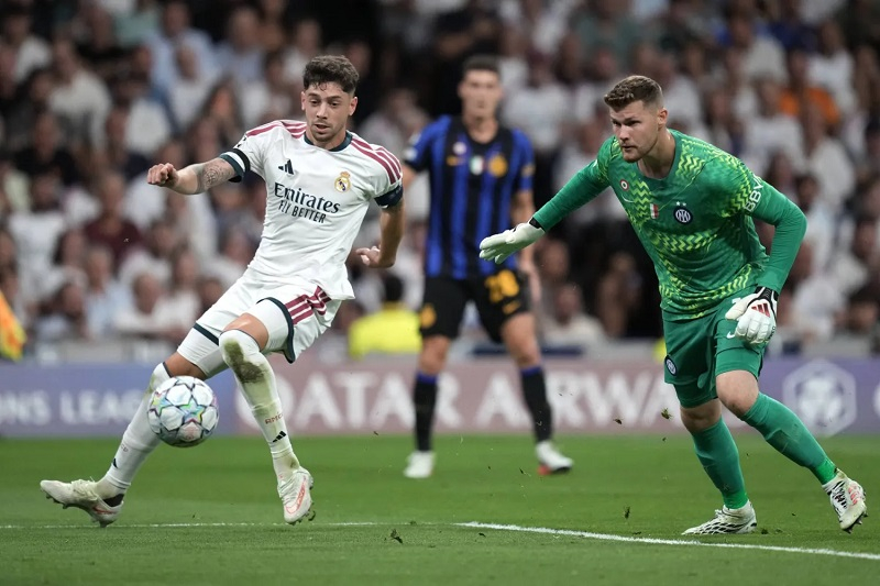 ريال مدريد يفوز على انترميلان بهدفين مقابل هدف واحد